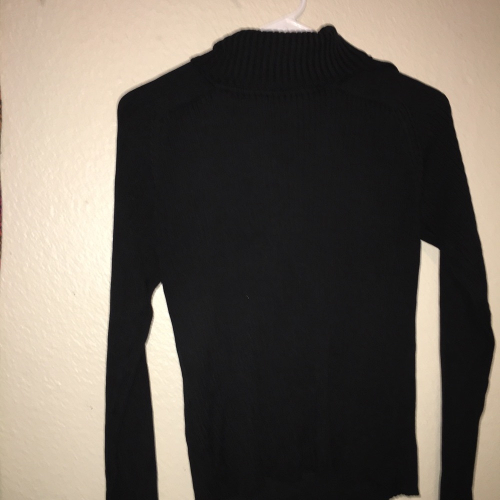 Black ribbed turtleneck